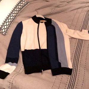 FLASH SALE NWOT St John petite jacket
